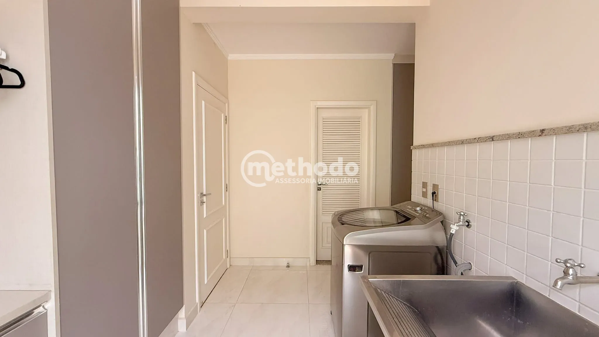 Casa, 4 quartos, 385 m² - Foto 37