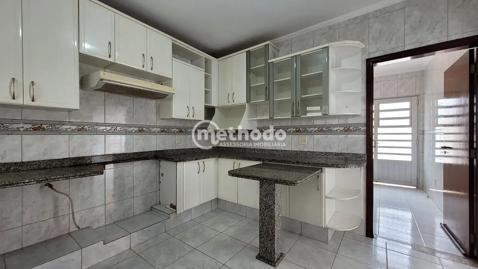 Casa, 3 quartos, 250 m² - Foto 24