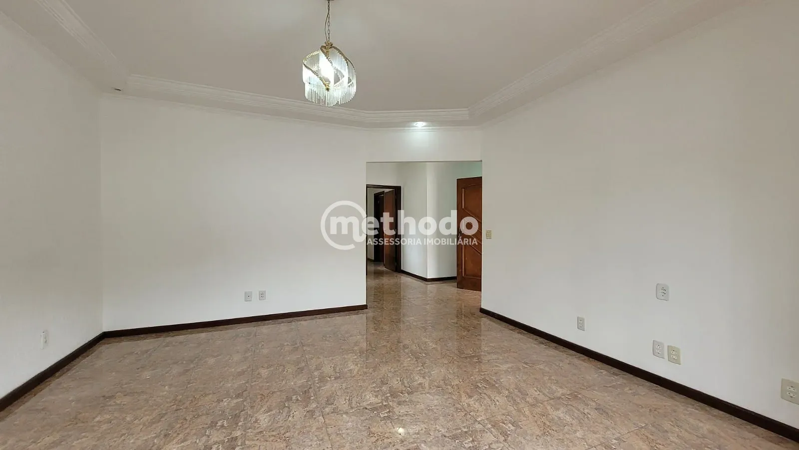 Casa, 3 quartos, 250 m² - Foto 11