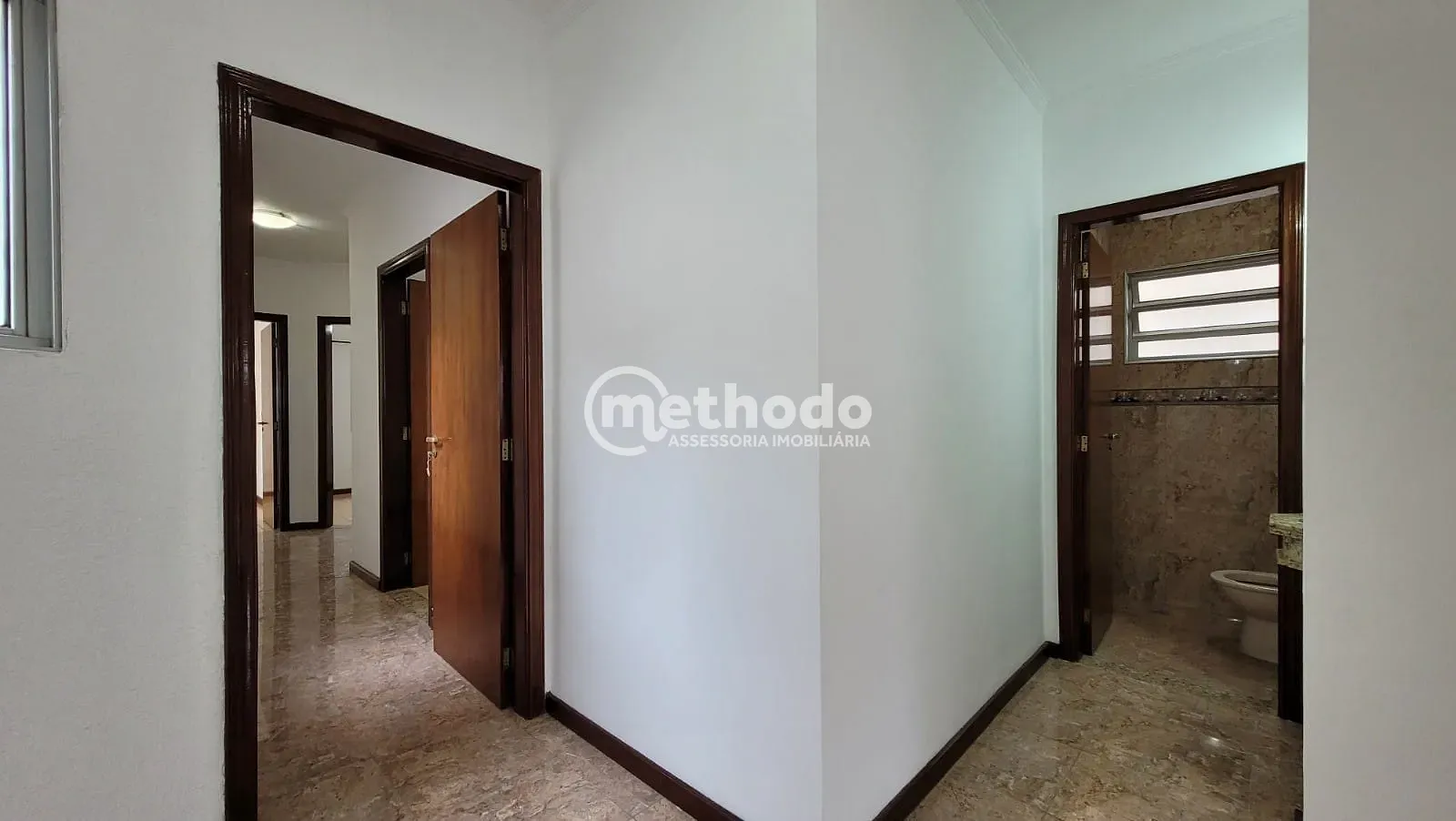 Casa, 3 quartos, 250 m² - Foto 33