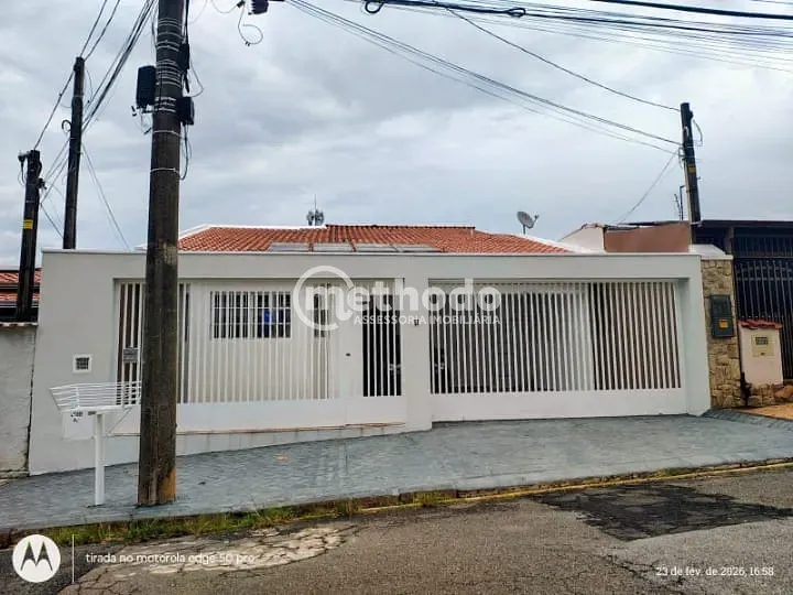 Casa, 3 quartos, 250 m² - Foto 1