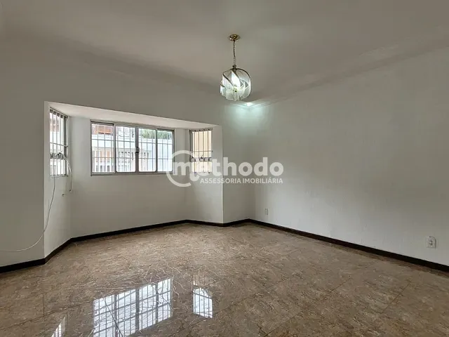 Casa com 250m² 3 quartos e 4 banheiros, à venda, no bairro Jardim Antonio Von Zuben em Campinas