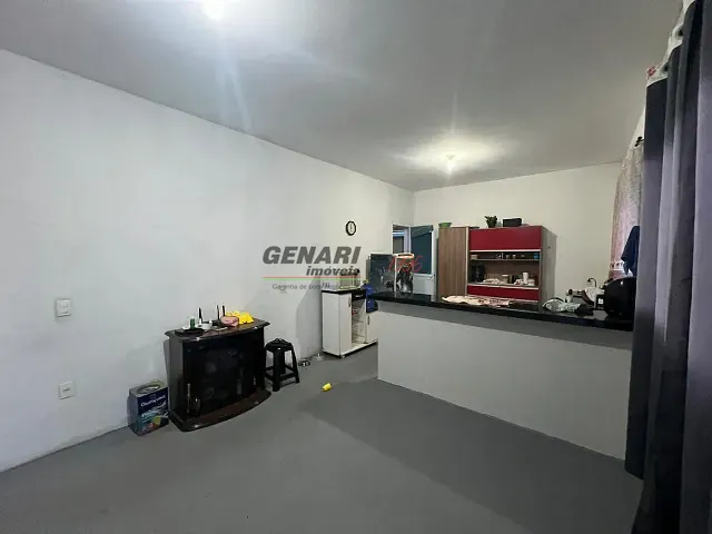 Casa com 170m² 2 quartos e 2 banheiros, à venda, no bairro Parque Residencial Sabiás em Indaiatuba
