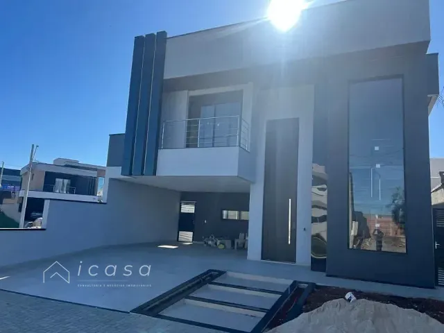 Casa com 250m² 3 quartos e 2 banheiros, à venda, no bairro Lotamento Floresta em São José dos Campos
