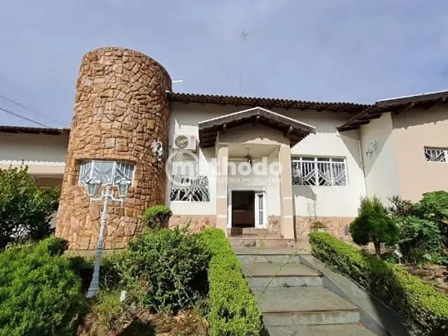 Casa com 400m² 3 quartos e 4 banheiros, à venda, no bairro Parque Alto Taquaral em Campinas