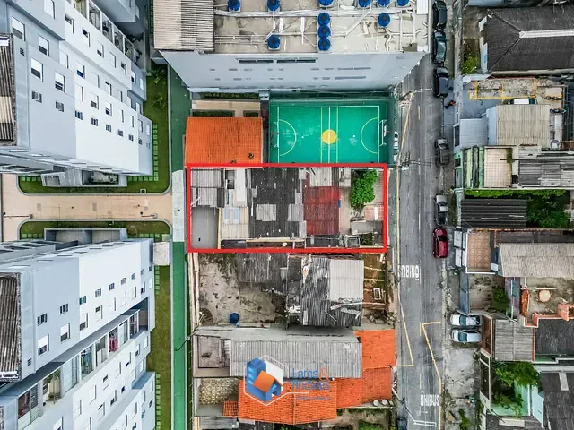 Casa com 250m² 3 quartos e 2 banheiros, à venda, no bairro Jardim do Tiro em São Paulo