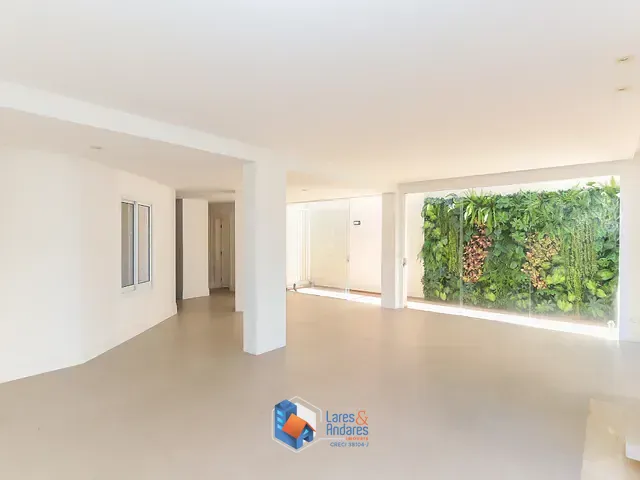 Casa com 392m² 4 quartos e 6 banheiros, à venda, no bairro Granja Julieta em São Paulo