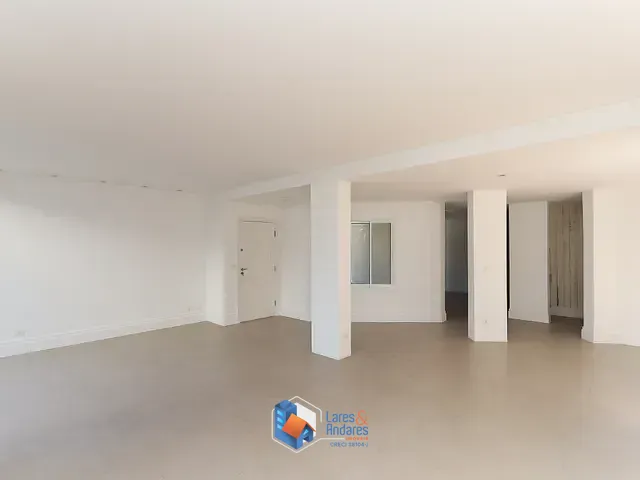 Casa com 392m² 4 quartos e 6 banheiros, à venda, no bairro Granja Julieta em São Paulo