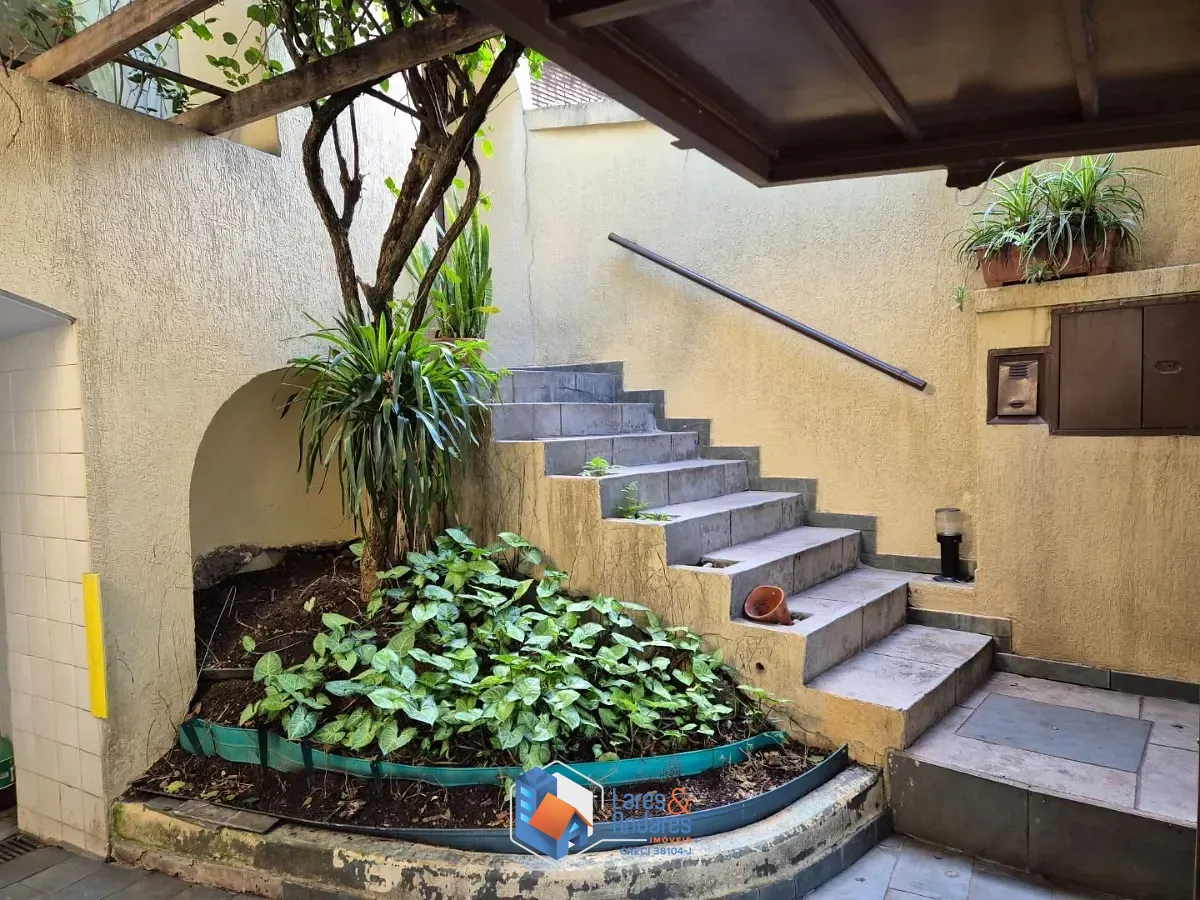 Casa, 3 quartos, 182 m² - Foto 2
