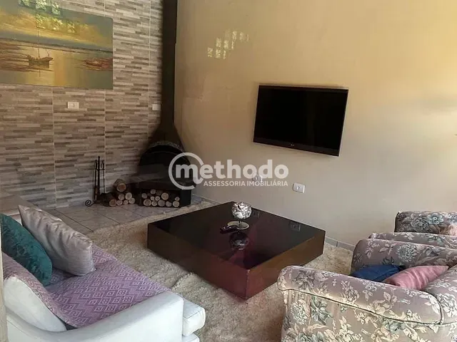 Casa com 373m² 5 quartos e 2 banheiros, à venda, no bairro Guaratuba em Bertioga