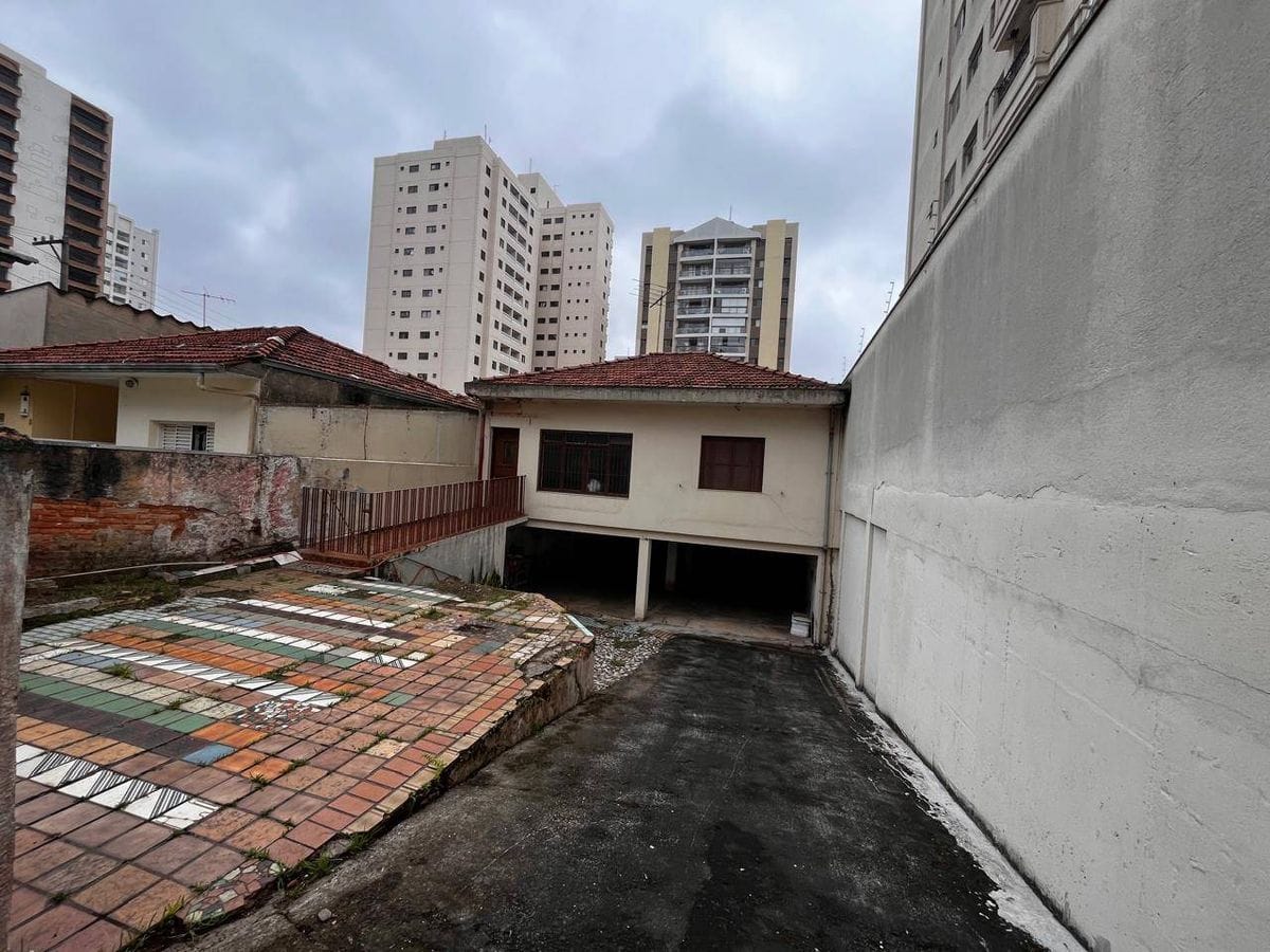 Terreno com casa antiga venda