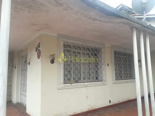 Casa com 1000m² 4 quartos e 2 banheiros, à venda, no bairro Centro em Taubaté