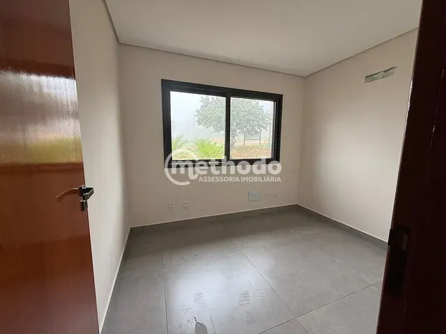 Casa com 1000m² 3 quartos e 5 banheiros, à venda, no bairro Jardim São Bento do Recreio em Valinhos
