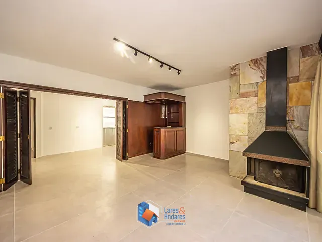 Casa com 234m² 3 quartos e 3 banheiros, à venda, no bairro Vila Ipojuca em São Paulo