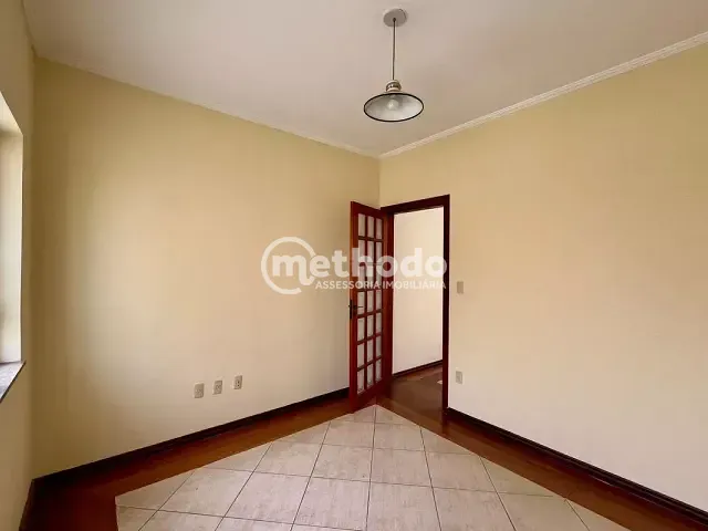 Casa com 370m² 4 quartos e 4 banheiros, à venda, no bairro Parque Alto Taquaral em Campinas