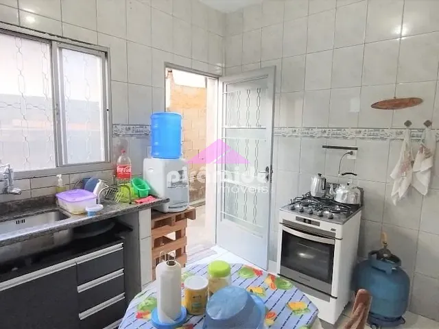Casa com 125m² 2 quartos e 3 banheiros, à venda, no bairro Parque Residencial Eldorado em Caçapava