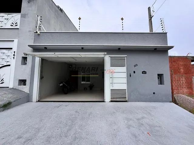 Casa com 150m² 3 quartos e 2 banheiros, à venda, no bairro Parque Residencial Sabiás em Indaiatuba
