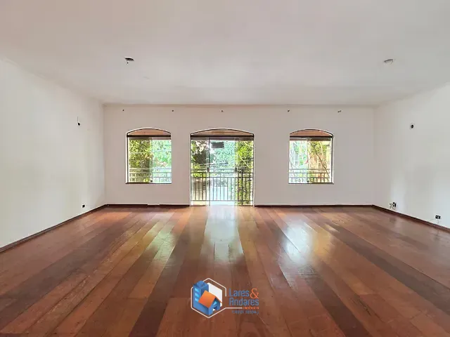 Casa com 500m² 4 quartos e 5 banheiros, à venda, no bairro Tremembé em São Paulo