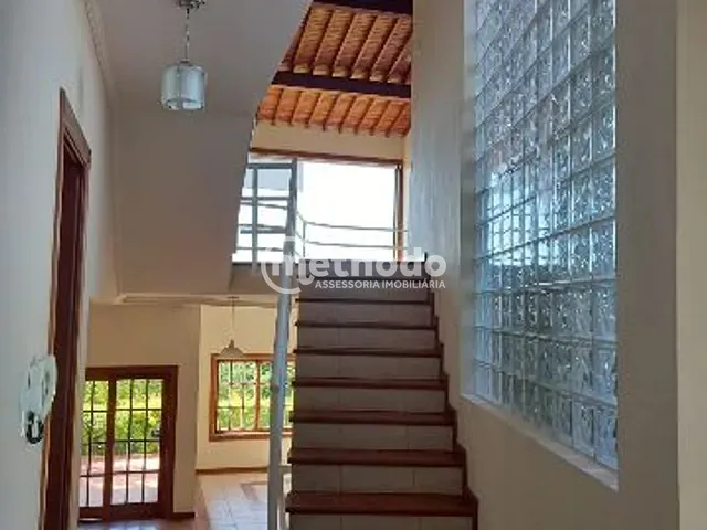 Casa com 1600m² 4 quartos e 7 banheiros, à venda, no bairro Loteamento Caminhos de São Conrado (Sousas) em Campinas