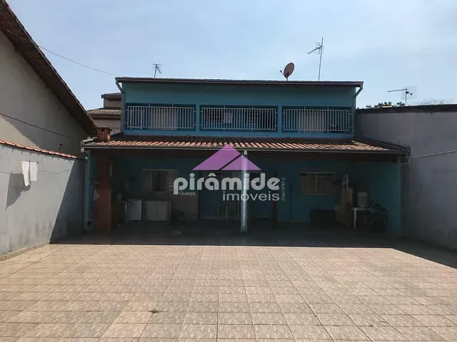 Casa com 250m² 2 quartos e 2 banheiros, à venda, no bairro Residencial União em São José dos Campos