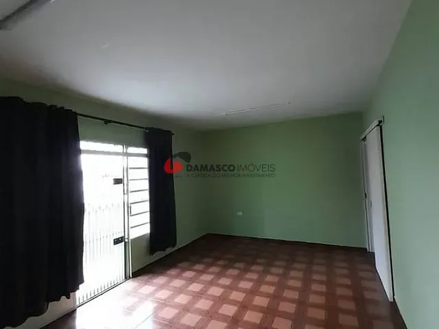 Casa 2 quartos e 2 banheiros, para alugar, no bairro Santa Paula em São Caetano do Sul