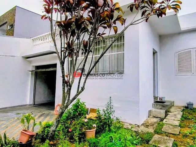 Casa com 170m² 2 quartos e 3 banheiros, à venda, no bairro Olímpico em São Caetano do Sul