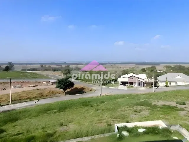 Casa com 1126m² 4 quartos e 6 banheiros, à venda, no bairro Condomínio Colinas do Parahyba em São José dos Campos