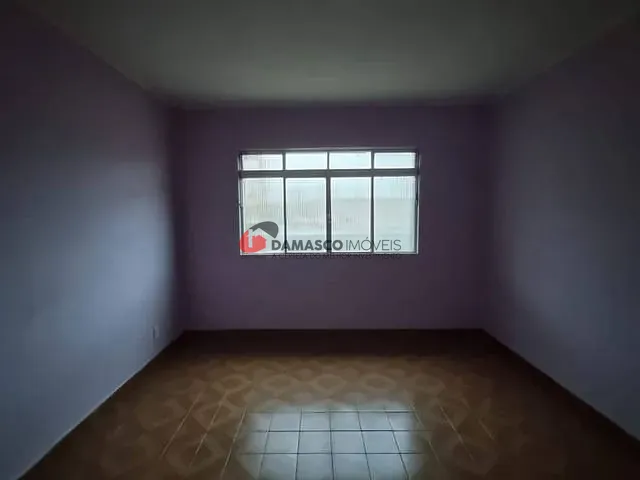 Casa 1 quarto e 1 banheiro, para alugar, no bairro Olímpico em São Caetano do Sul