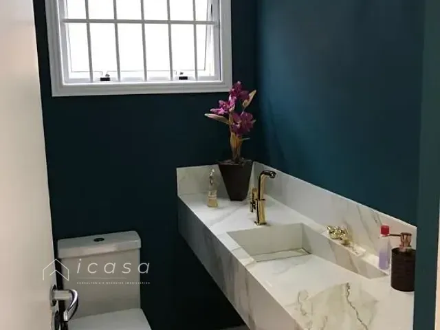 Casa com 300m² 2 quartos e 3 banheiros, à venda, no bairro Condomínio Terras do Vale em Caçapava