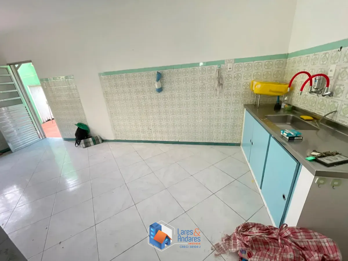 Casa, 3 quartos, 250 m² - Foto 2