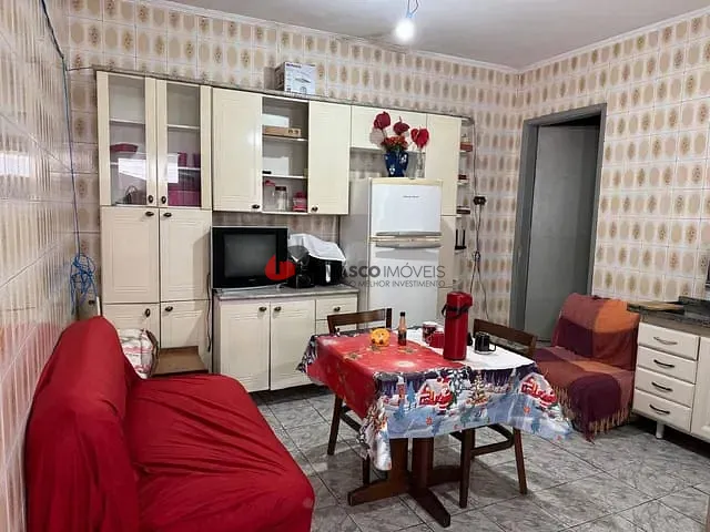 Casa com 154m² 2 quartos e 1 banheiro, à venda, no bairro Cerâmica em São Caetano do Sul