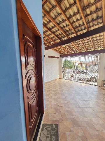 Casa com 125m² 2 quartos e 1 banheiro, à venda, no bairro Residencial Mombaça I em Pindamonhangaba