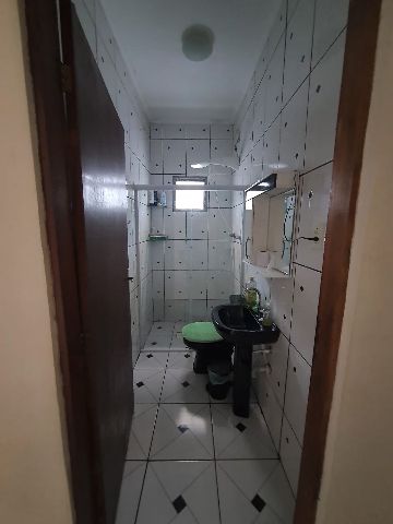Casa com 125m² 2 quartos e 1 banheiro, à venda, no bairro Residencial Mombaça I em Pindamonhangaba