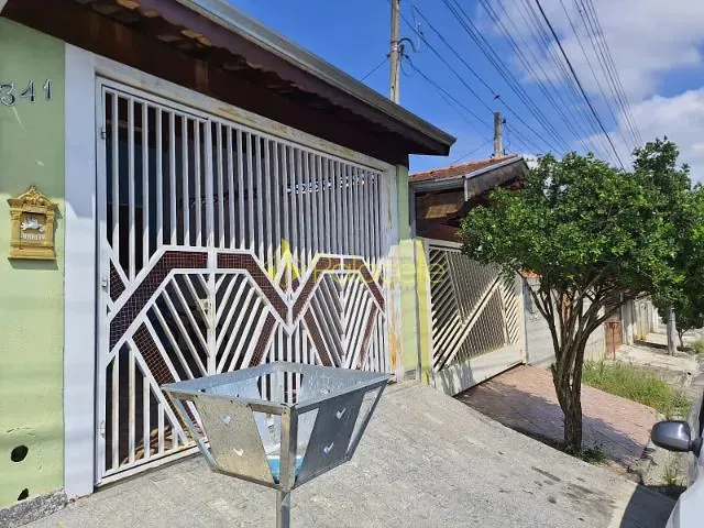 Casa com 125m² 2 quartos e 1 banheiro, à venda, no bairro Residencial Mombaça I em Pindamonhangaba
