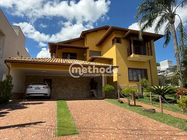 Casa com 359m² 3 quartos e 5 banheiros, à venda, no bairro Vila Marieta em Campinas