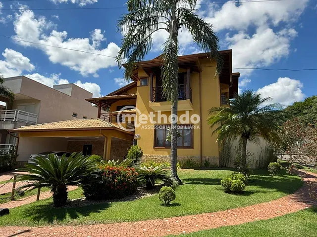 Casa com 359m² 3 quartos e 5 banheiros, à venda, no bairro Vila Marieta em Campinas