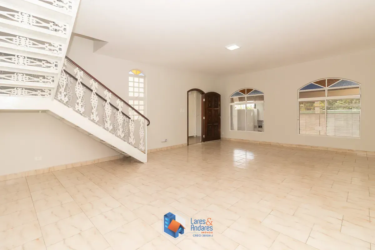 Casa, 3 quartos, 290 m² - Foto 3