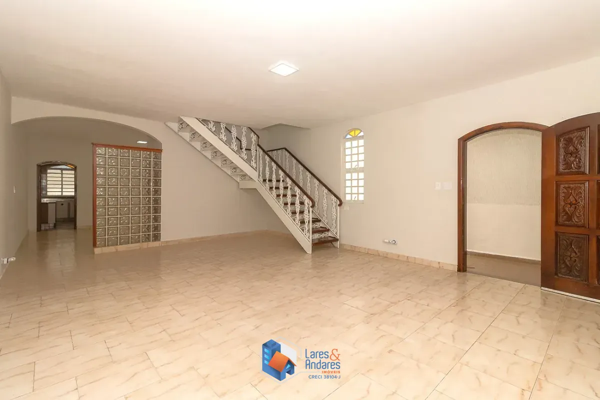 Casa, 3 quartos, 290 m² - Foto 4