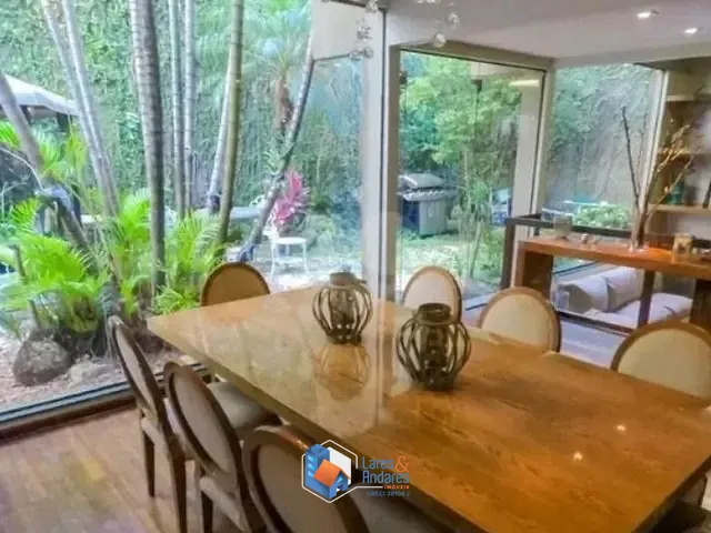 Casa com 360m² 4 quartos e 5 banheiros, à venda, no bairro Vila Mariana em São Paulo