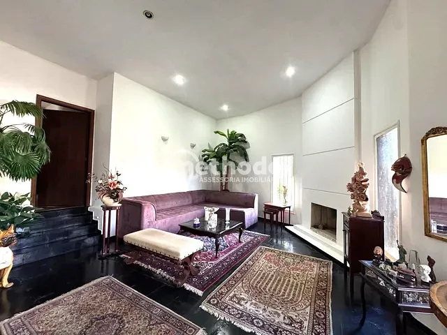 Casa com 502m² 4 quartos e 5 banheiros, à venda, no bairro Parque das Universidades em Campinas