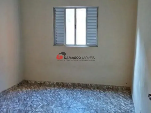 Casa 3 quartos e 2 banheiros, à venda, no bairro Ferrazópolis em São Bernardo do Campo