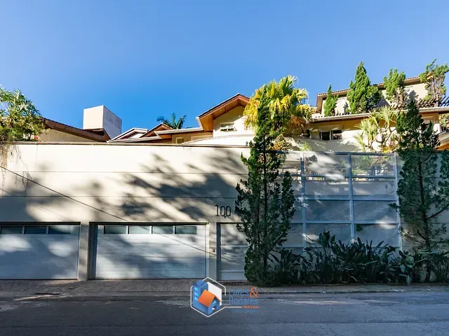 Casa com 381m² 4 quartos e 5 banheiros, à venda, no bairro Jardim Vitória Régia em São Paulo