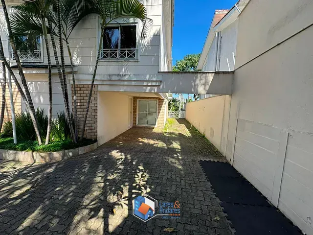 Casa com 250m² 3 quartos e 4 banheiros, à venda, no bairro Jardim Petrópolis em São Paulo