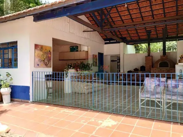 Casa com 5000m² 2 quartos e 2 banheiros, à venda, no bairro Recanto dos Pássáros em Indaiatuba