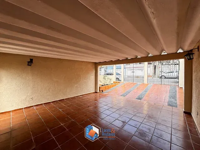 Casa com 252m² 3 quartos e 2 banheiros, à venda, no bairro Vila Marari em São Paulo
