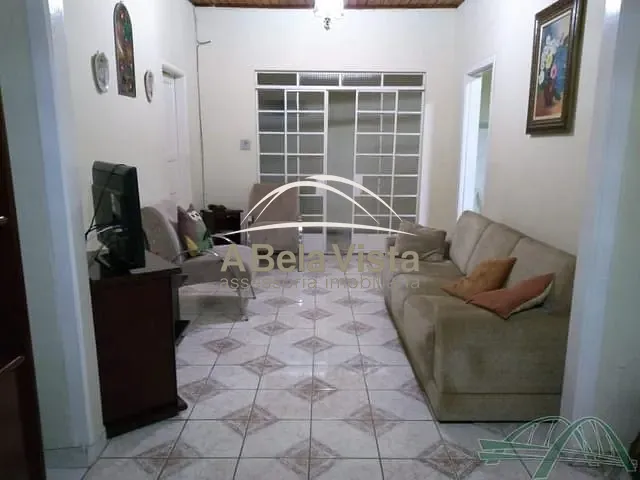 Casa com 311m² 6 quartos e 3 banheiros, à venda, no bairro Presidente Altino em Osasco