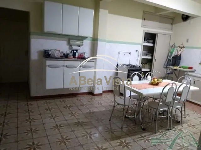 Casa com 311m² 6 quartos e 3 banheiros, à venda, no bairro Presidente Altino em Osasco