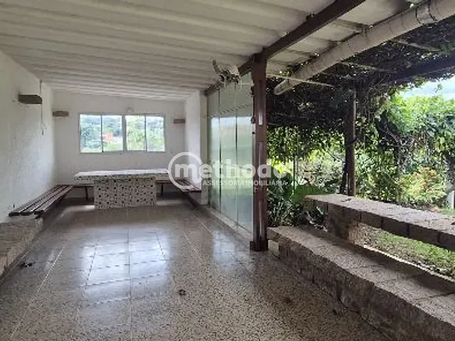 Casa com 1305m² 5 quartos e 8 banheiros, para alugar, no bairro Jardim São Carlos em Campinas