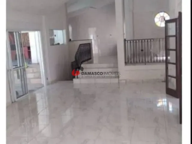 Casa 3 quartos e 5 banheiros, à venda, no bairro Finco em São Bernardo do Campo