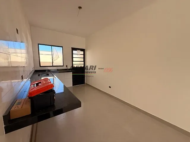 Casa com 150m² 3 quartos e 2 banheiros, à venda, no bairro Jardim Bom Sucesso em Indaiatuba